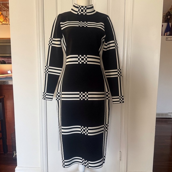 “FASHION NOVA LUXE” Claudia Knit Checkerboard BodyCon Dress - Picture 6 of 16